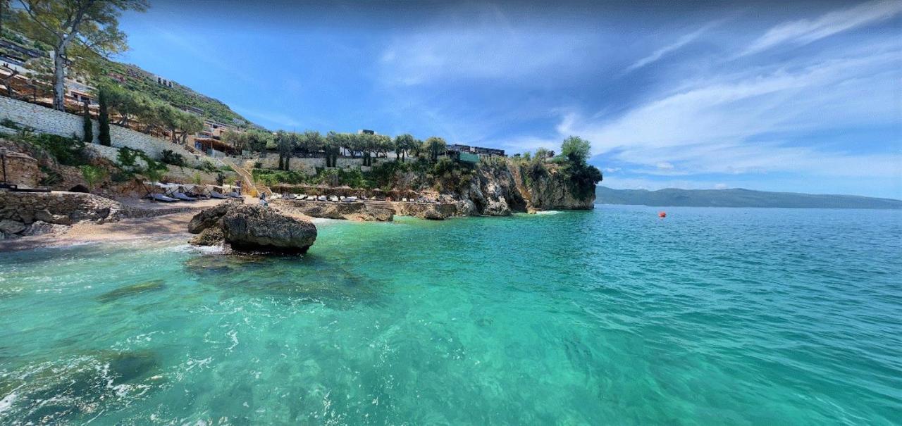 Celeste Bay Apartment Vlore Bagian luar foto