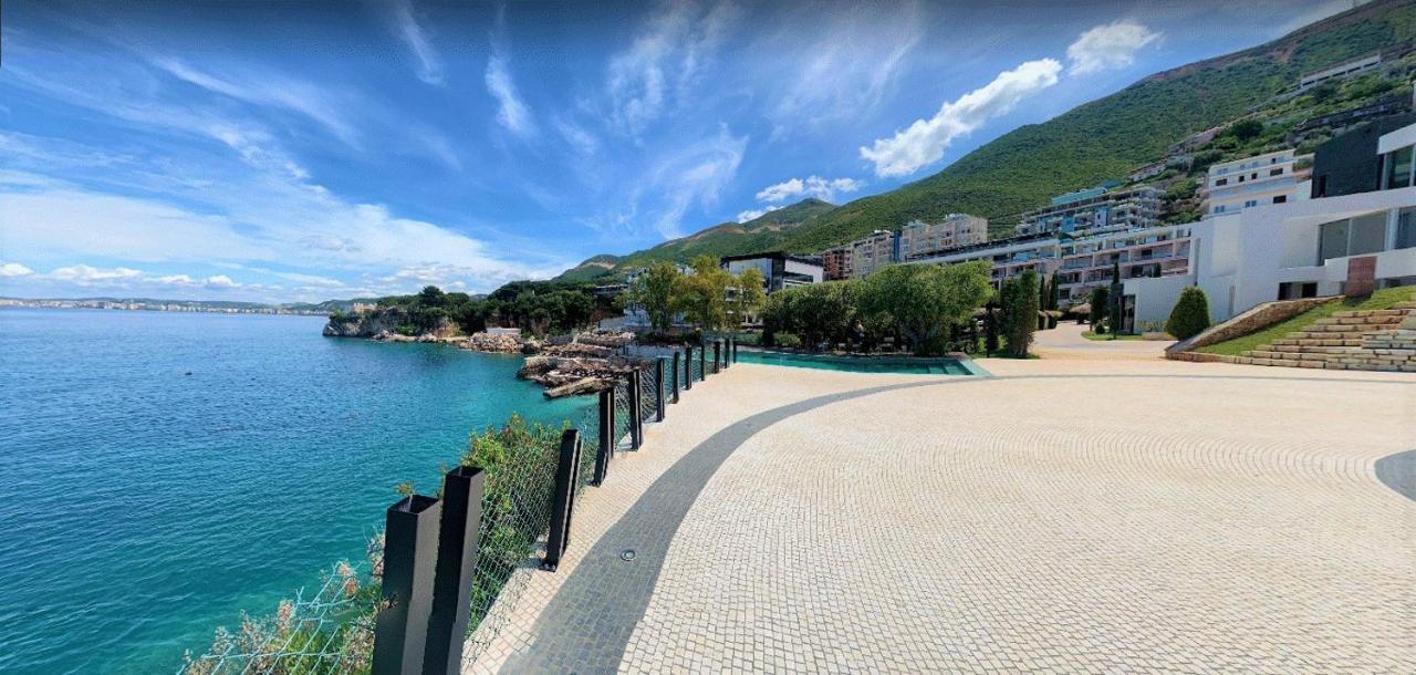 Celeste Bay Apartment Vlore Bagian luar foto
