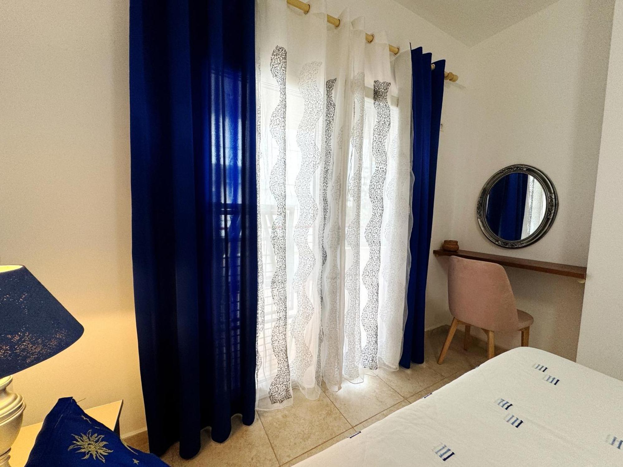 Celeste Bay Apartment Vlore Bagian luar foto