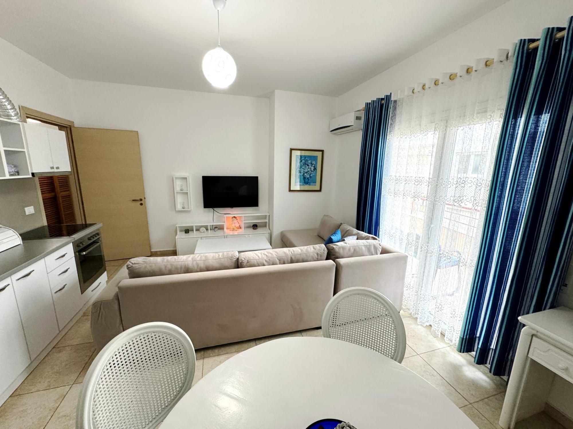Celeste Bay Apartment Vlore Bagian luar foto