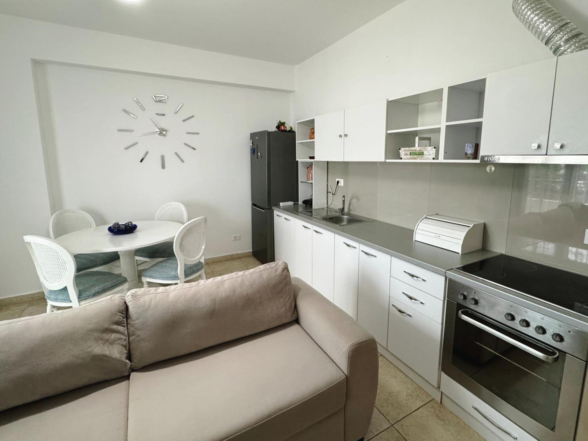 Celeste Bay Apartment Vlore Bagian luar foto